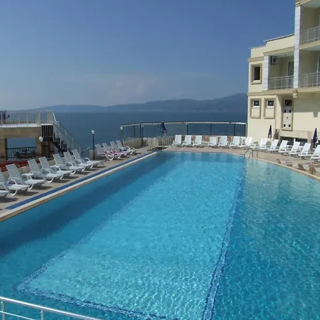 Dogalya Otel 3*